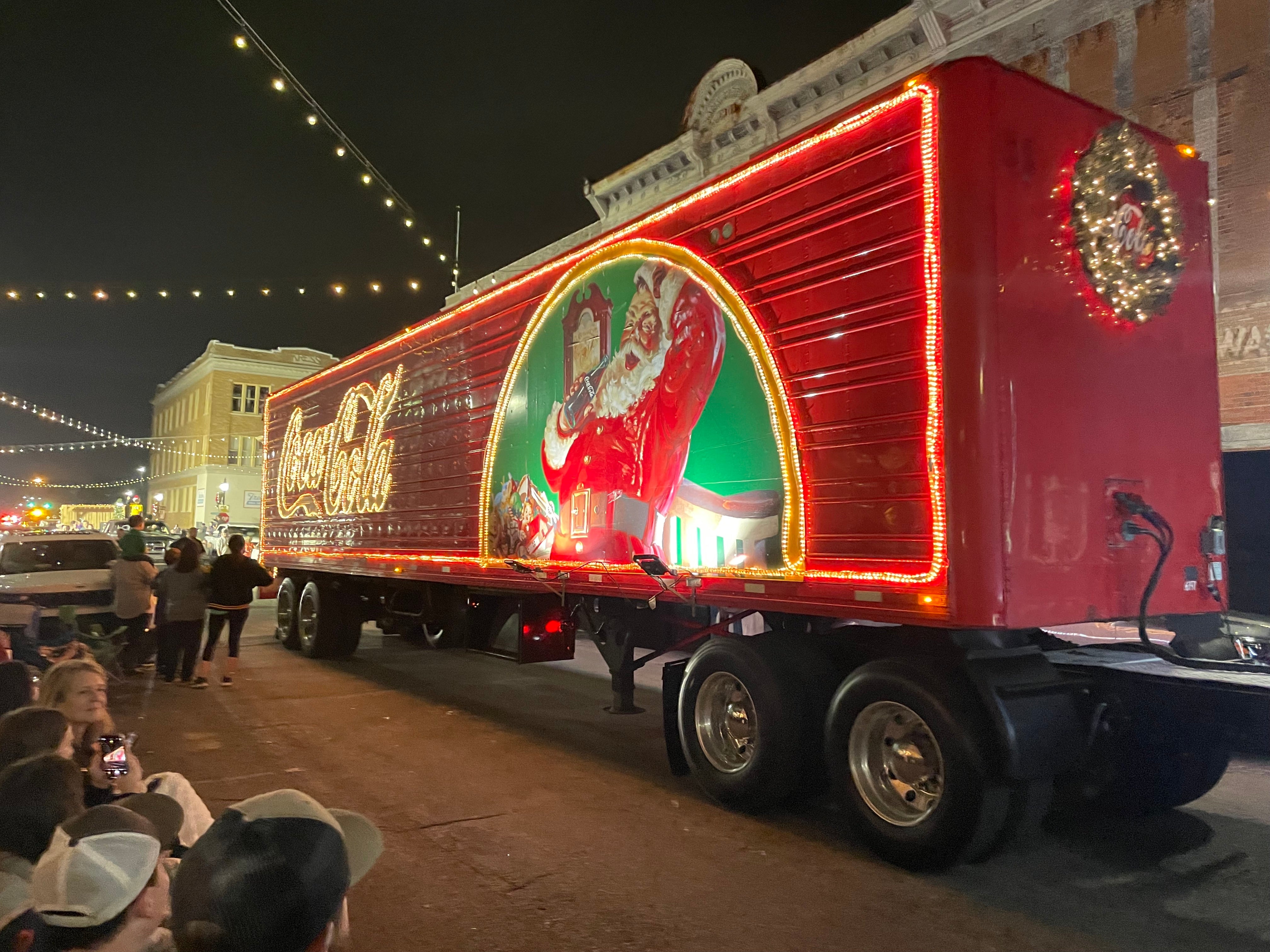 Christmas with Cadence – Laurel Main Street
